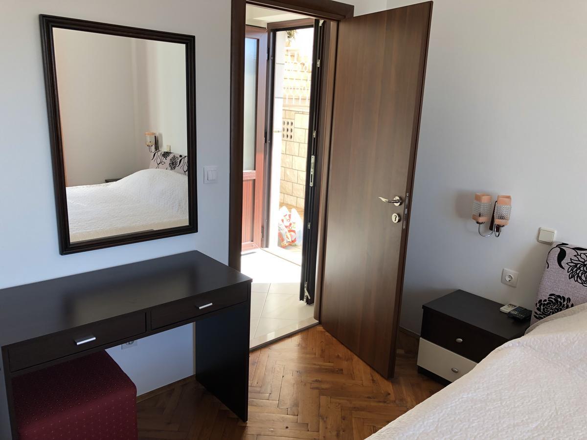 Guesthouse Victoria Дубровник Экстерьер фото